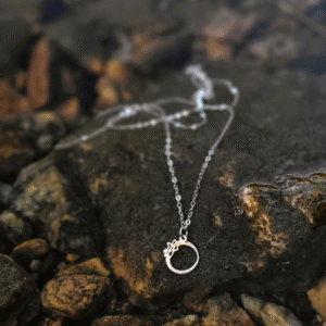 naszyjnik czarna jagoda srebro